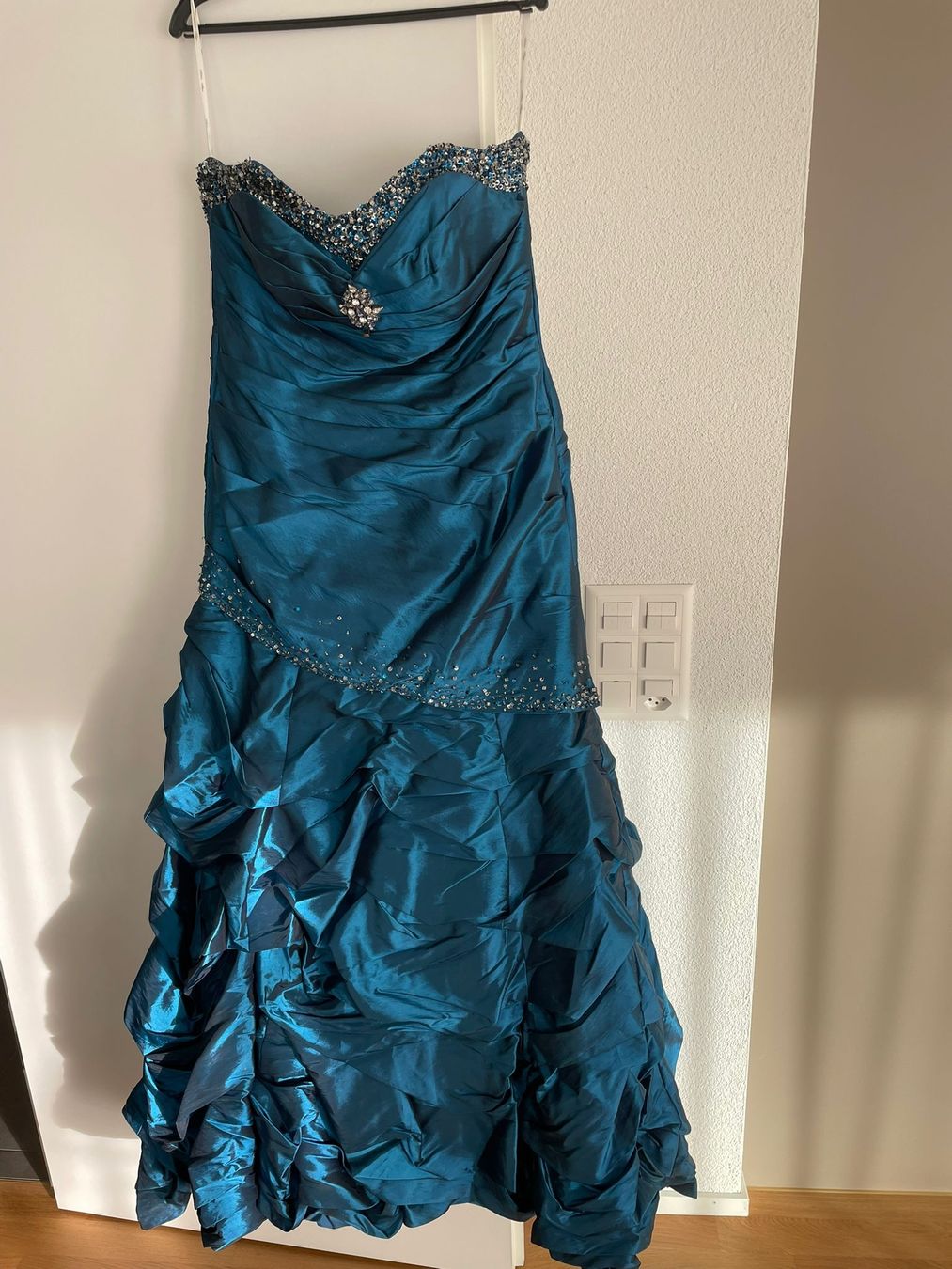 Vestiti: Abendkleid / Cocktailkleid – Usato da Zullwil venduto da Nina.L.R. 4