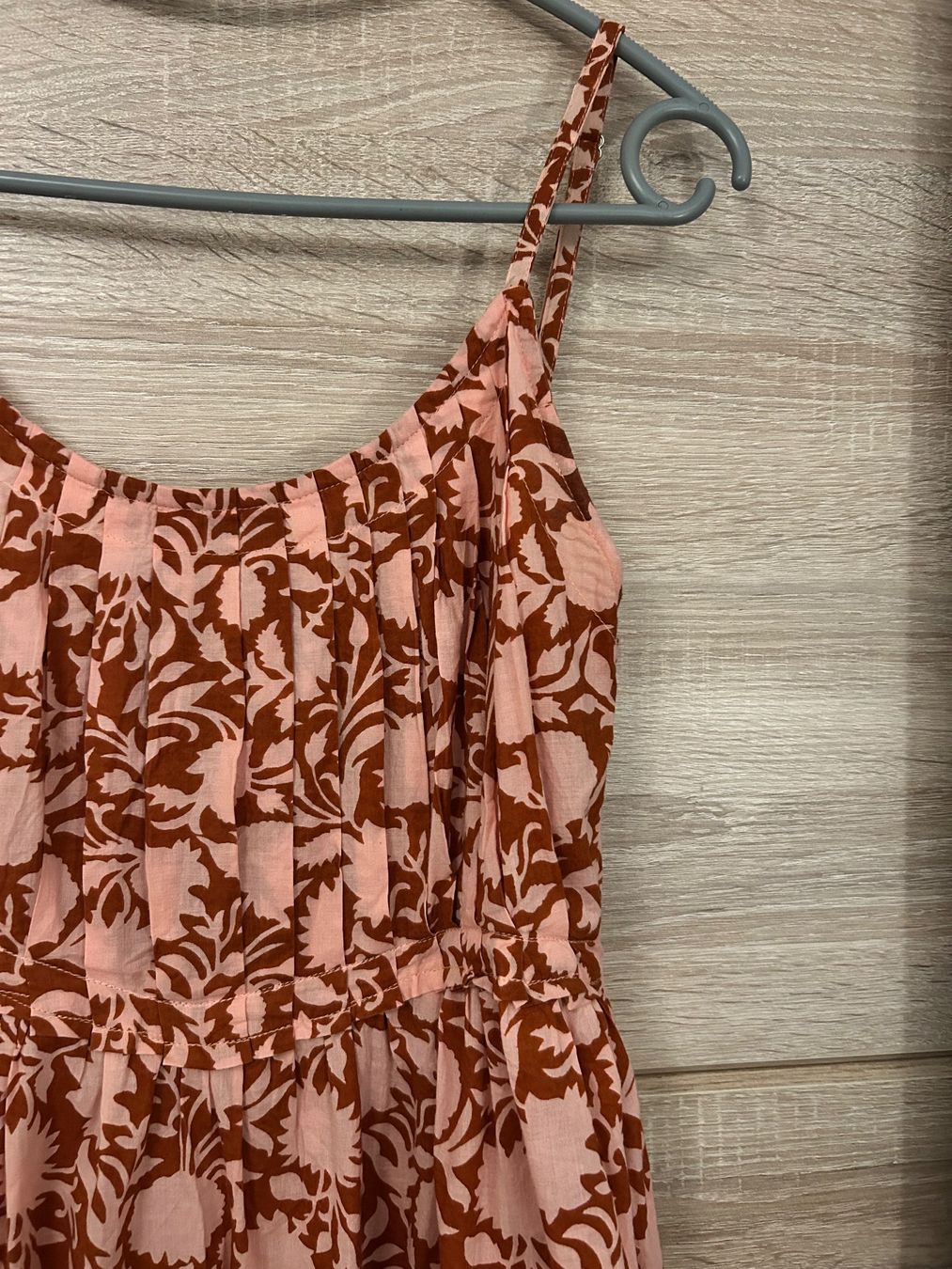 Robes: Robe – D'occasion à Lausanne par naranjo 1