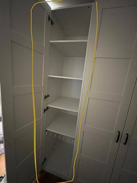 Armadi: Pax Schrankelement mit Tür 236 cm – Usato da Beringen venduto da flo_cns5 1