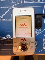 Handy Sony Ericsson W580i Walkman silber. Super Zustand!