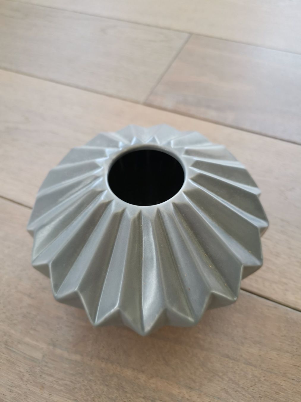 Vasi & Recipienti: Vase grau, Scandi Style – Usato da Gunzwil venduto da baer72 1