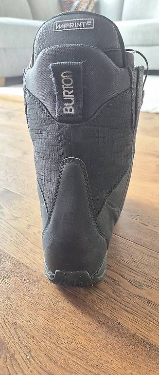 Scarpe da uomo: Snowboard Schuhe Marke Burton Grösse 39 – Usato da Heiligenschwendi venduto da Lotusse-hair 1