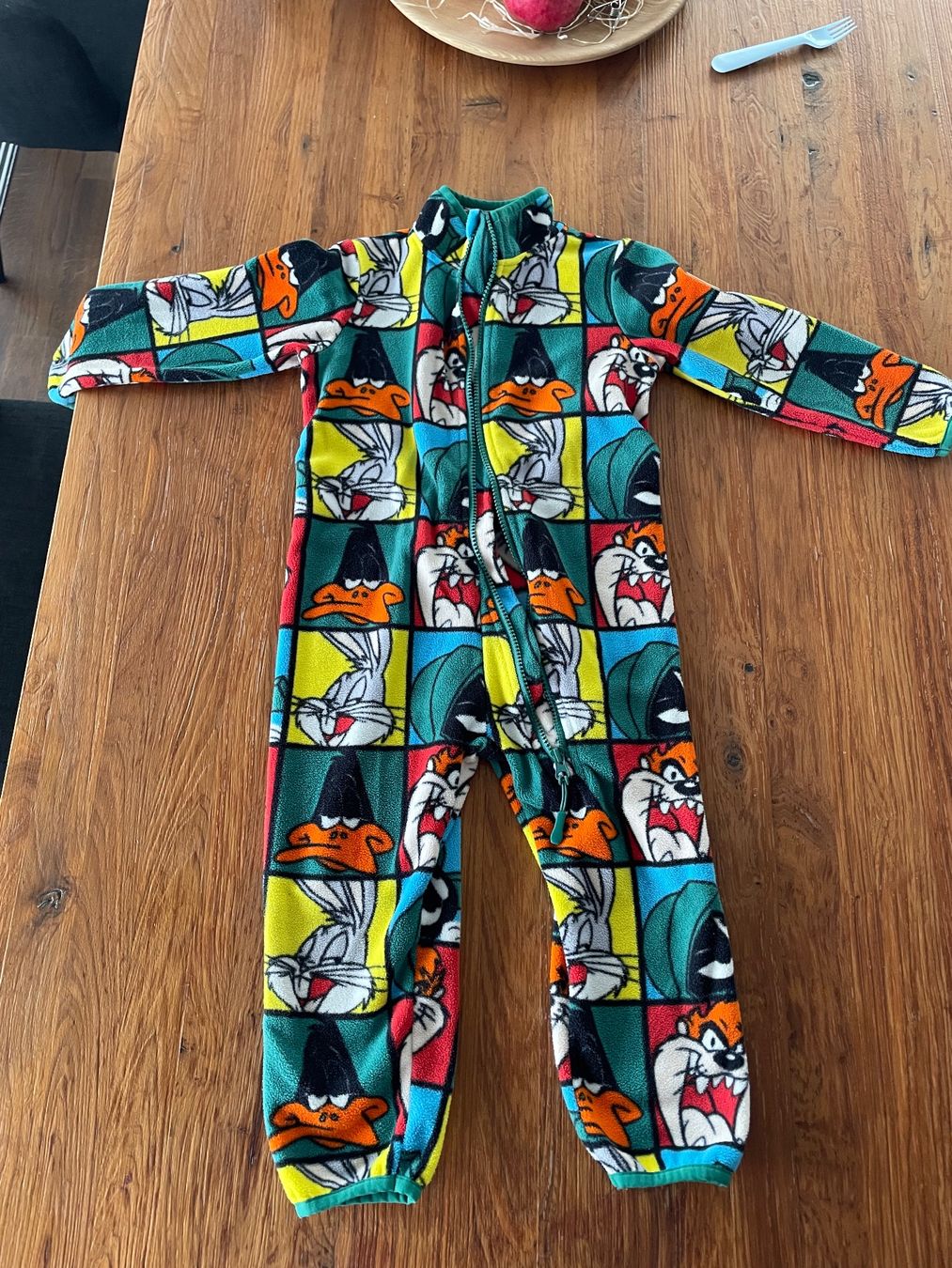 Tute: Fleece jumpsuit – Usato da Schlieren venduto da gor_jgx7