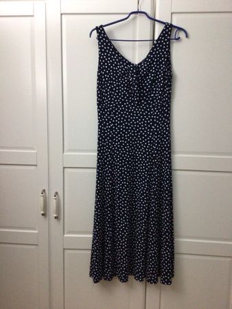 Sommerkleid marine mit weissen Punkten Gr. 36/38