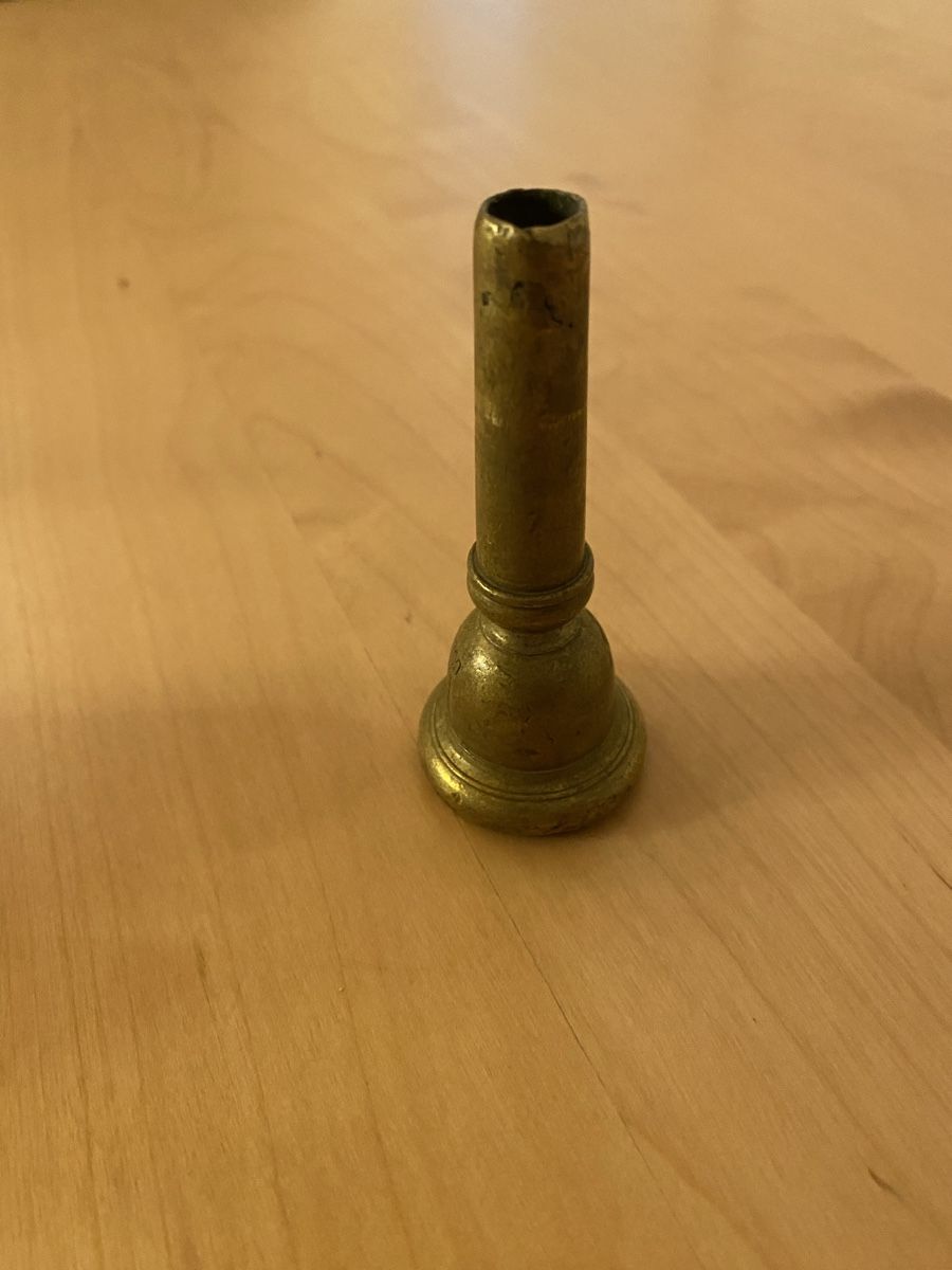 Strumenti musicali: Posaunen Mundstück alt – Usato da Mauren venduto da Sandreja 1