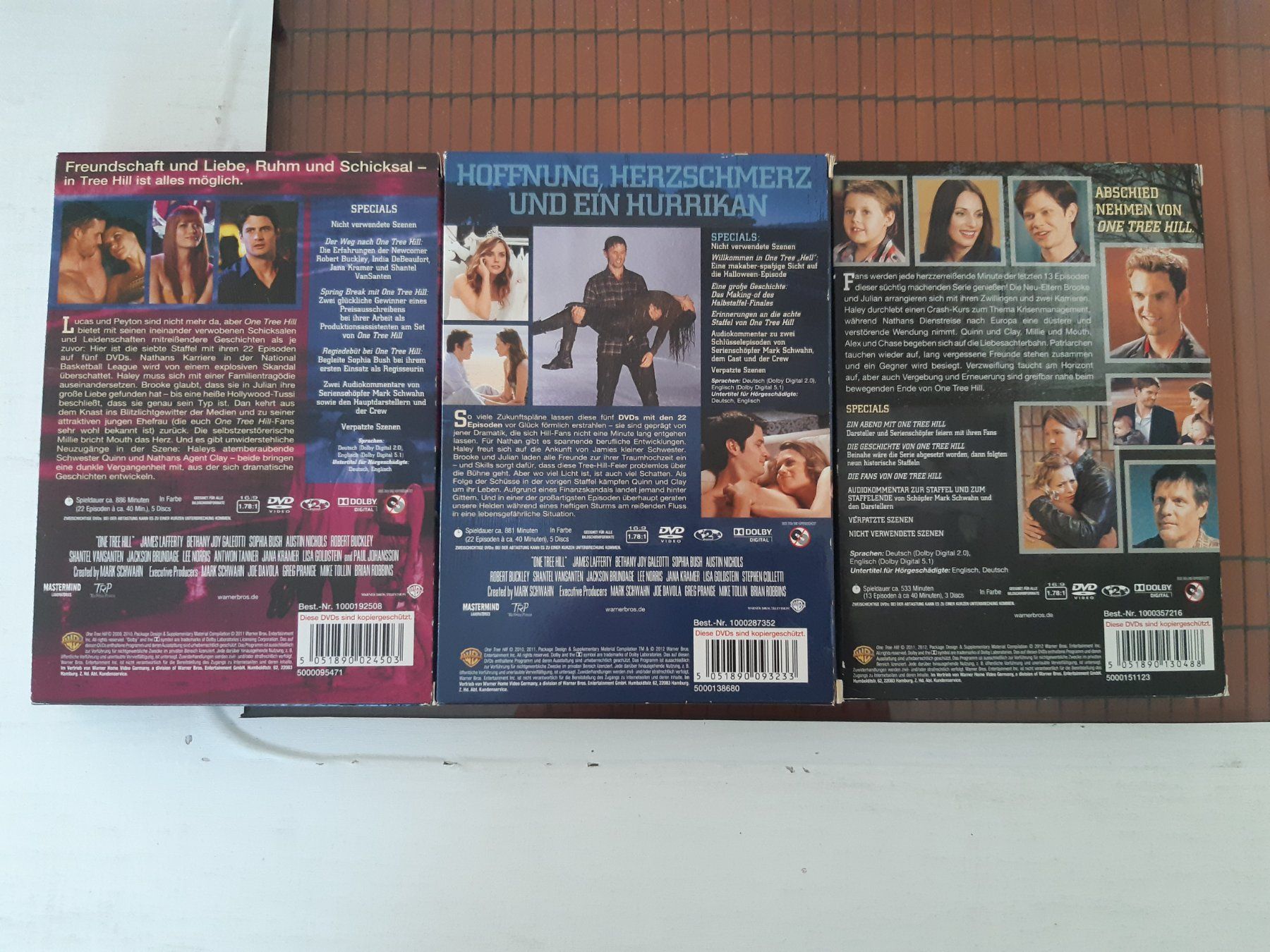 Tutti i DVDs: One Tree Hill die kompletten Staffeln 1-9 – Usato da Domat-Ems venduto da nugipuff 5
