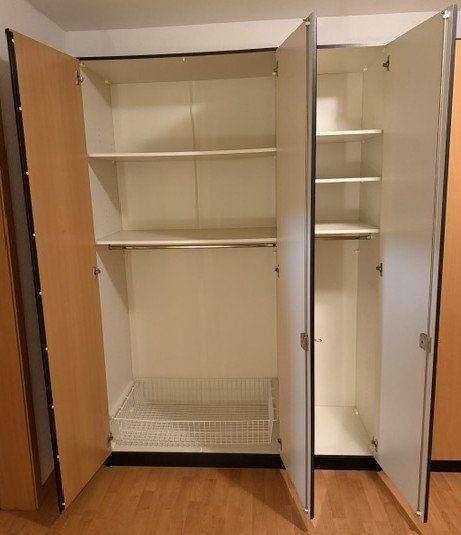 Armoires: Kleiderschrank – D'occasion à Birmenstorf AG par Birmy 2