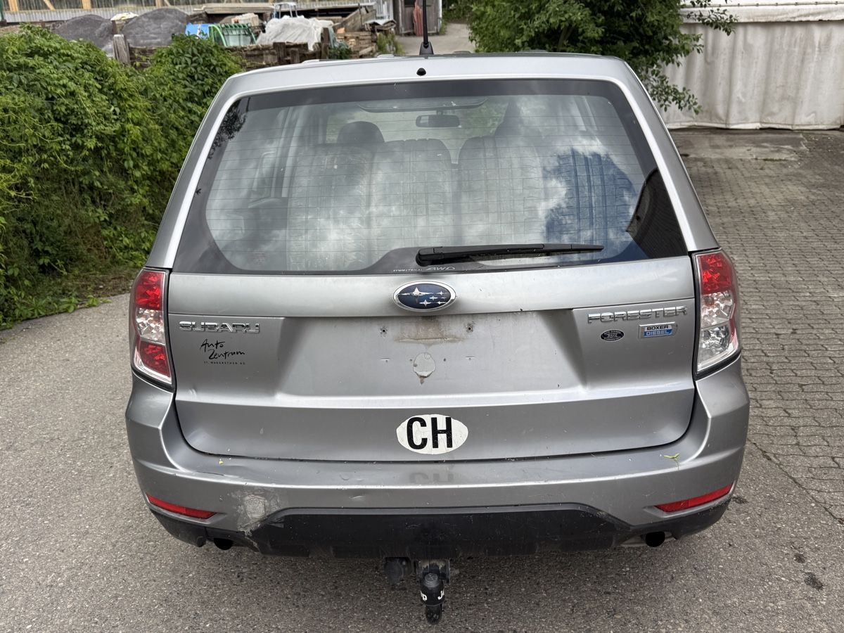 Subaru Automobili: Subaru Forester 2.0 TD AWD – Usato da St.Gallen venduto da nouah 7