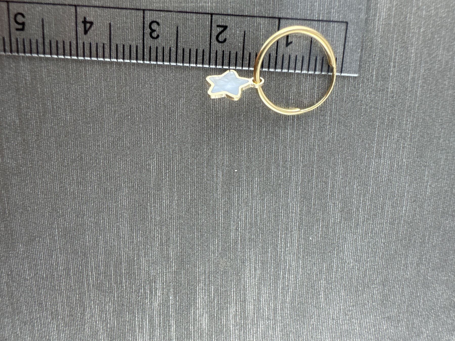 Ohrringe & -stecker: Creolen 750 Gold – Gebraucht aus Niederuzwil von leo_8857 3