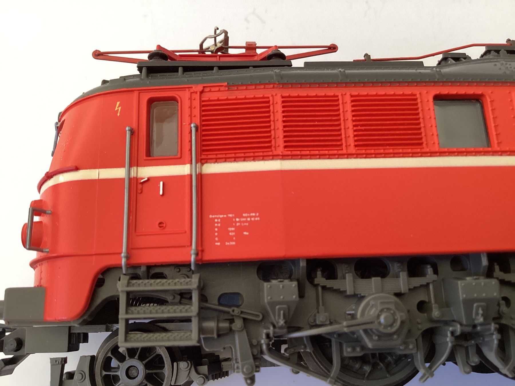 Roco Modellini di ferrovie: Roco 43434 ÖBB 1018 002-4 H0 1:87 – Usato da Effretikon venduto da simtek_de 6