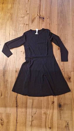 Kleid schwarz Grösse S+M