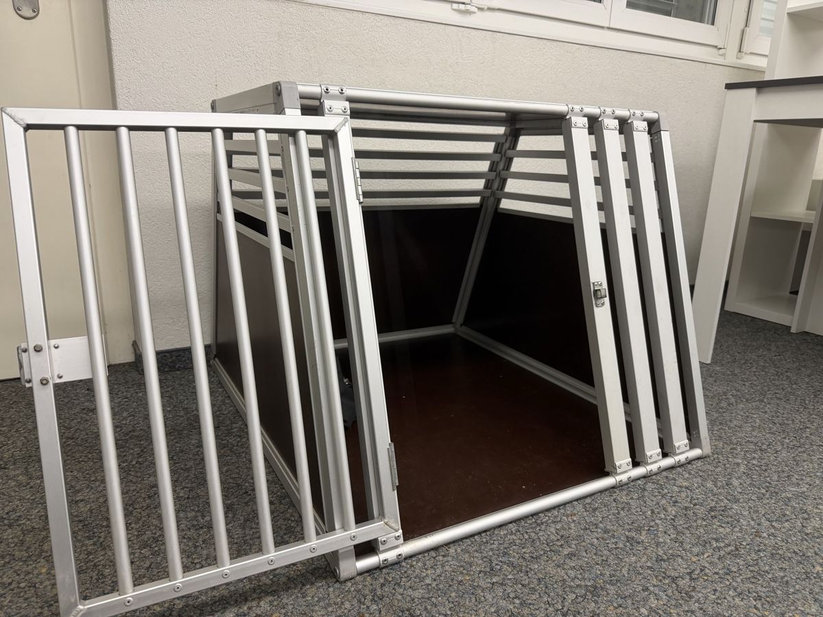 Gabbie, trasporto & Sicurezza: Hundebox von der Marke Schmidt  – Usato da Mols venduto da Staibock83GR 1