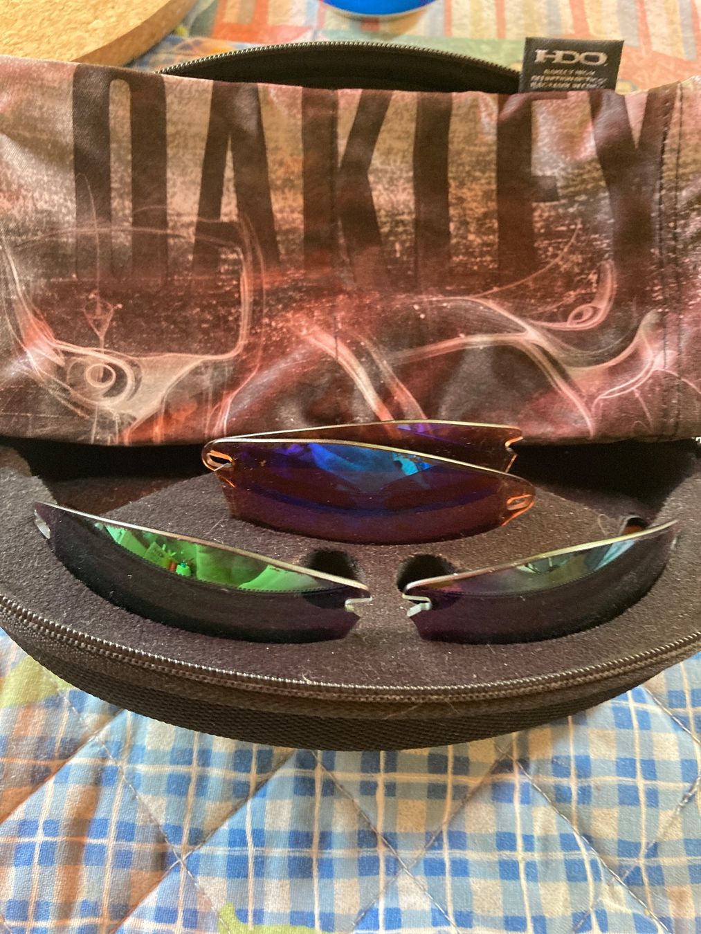 Oakley Occhiali & Lenti: Oakley Ersatzgläser Set mit Etui fast jacket – Usato da Turbenthal venduto da littledevil71 2