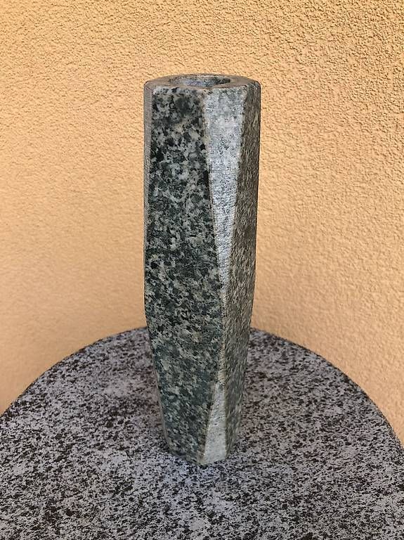 Kerzenständer: Porta candela in granito – Gebraucht aus Cresciano von Koyol 1