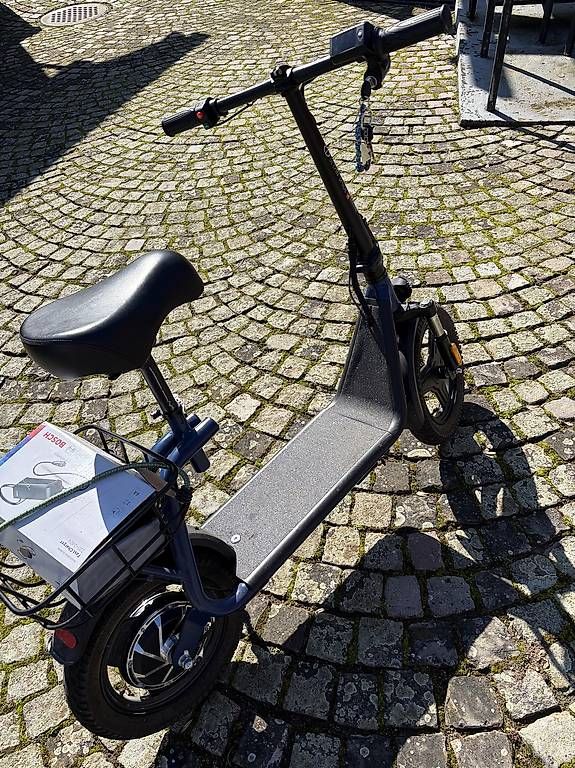 Biciclette: Elektrofahrrad/Trottinett – Usato da Zürich venduto da Taroso 1