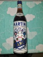 Martini Bianco, die perfekte Aperitif-Idee, ungeöffnet