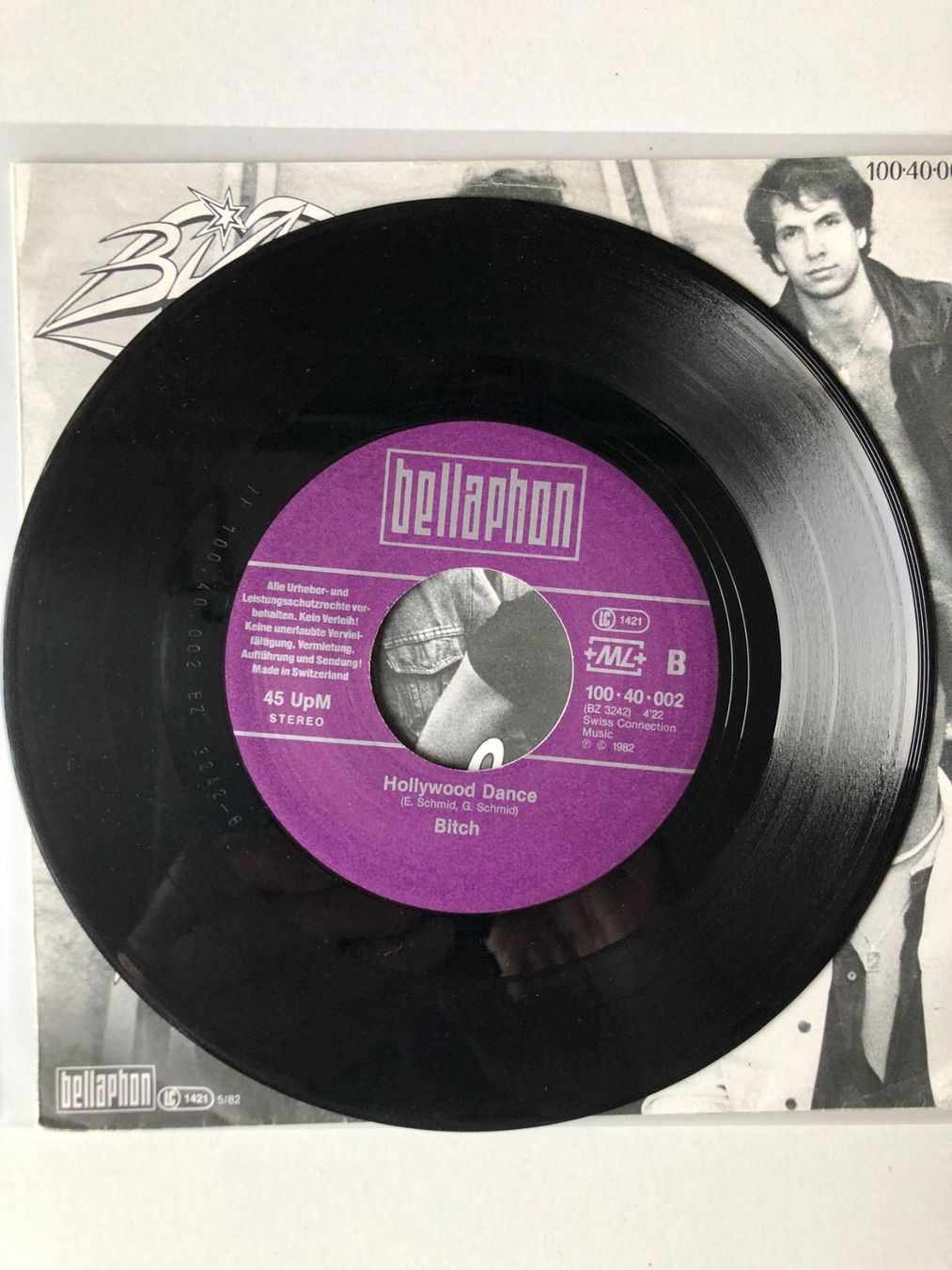 Schallplatten: Bitch – Gebraucht aus Aarwangen von Jukebox3 5
