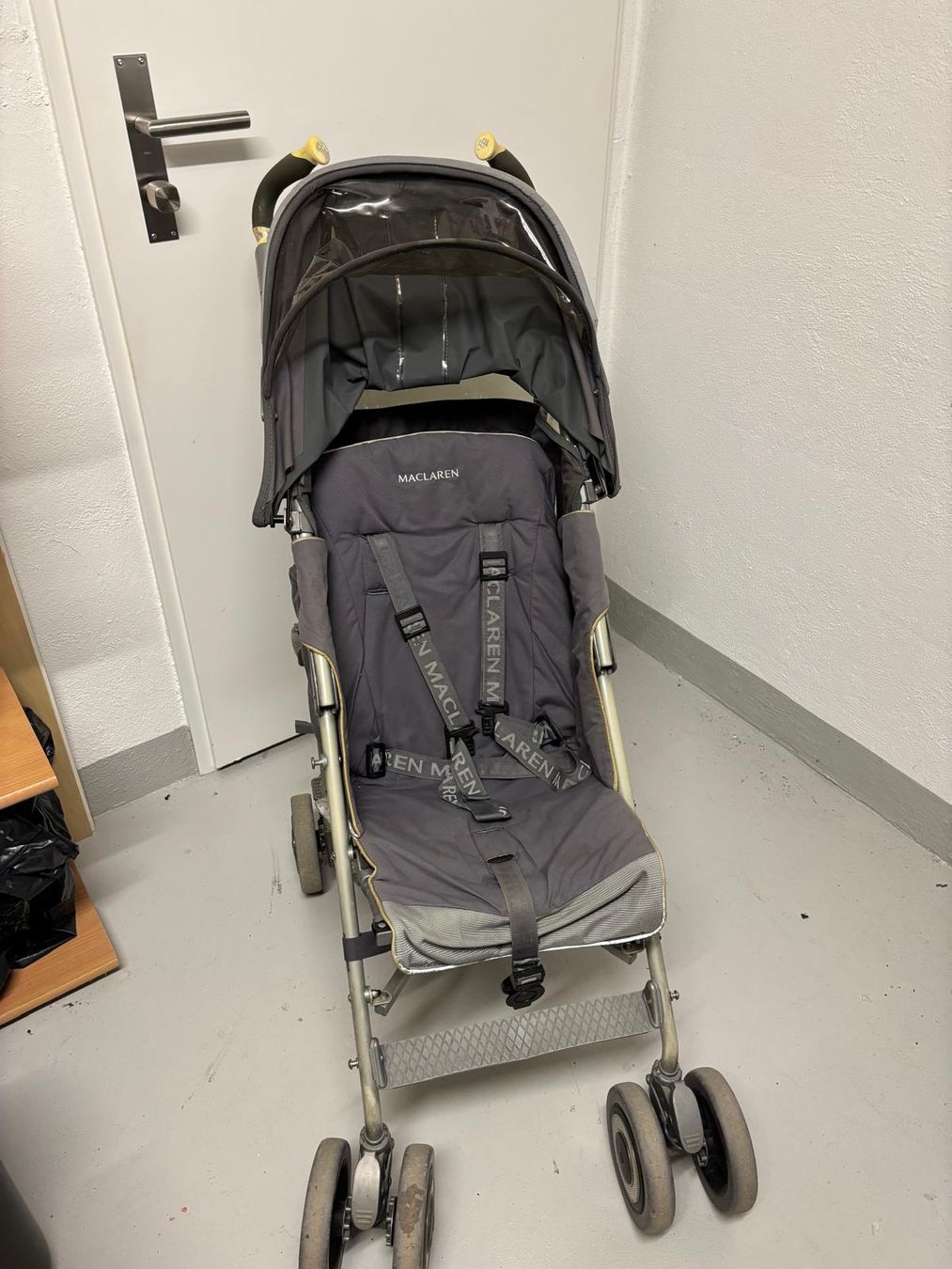 Mclaren Kinderwagen: Klappbarer Buggy von Maclaren – Gebraucht aus Frauenfeld von Sak_r7cg 2