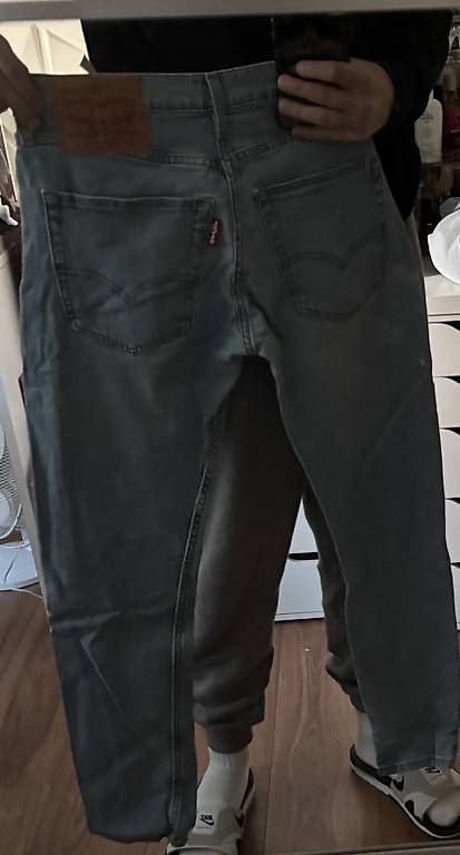 Jeans: Levi's Jeans  – Gebraucht aus Meggen von nik_lmh6 2