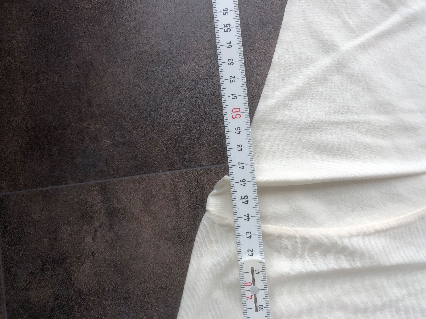 T-shirt: CINQUE mit V-Ausschnitt  Gr. M  NP Sfr. 49.-- – Nuovo (secondo la descrizione) da Zürich venduto da Amaretto_zh 5