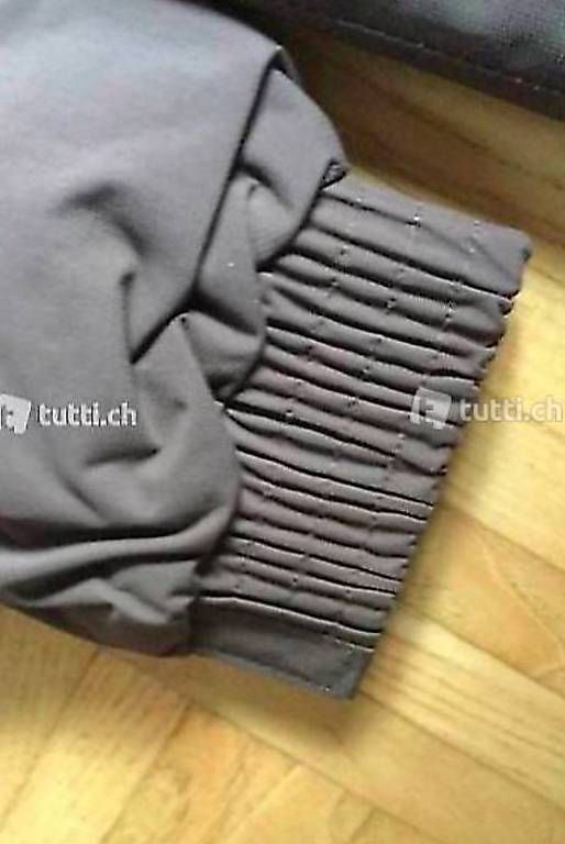 Giacche & Cappotti: Regenjacke 152 158 Übergangsjacke Quechua – Usato da Itingen venduto da BorerOnlineShop 2