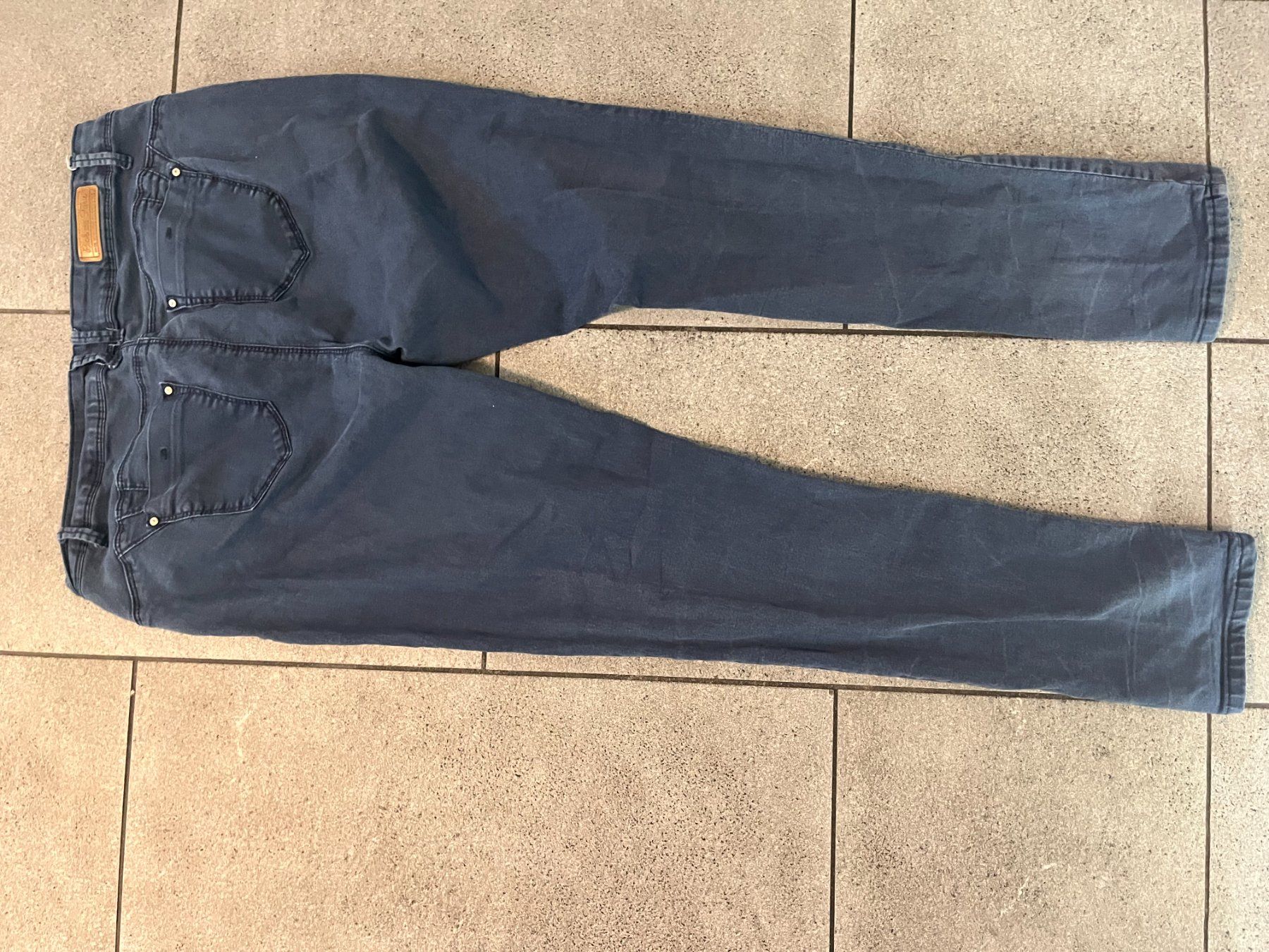 Pantaloni: Matching Set – Usato da Solothurn venduto da Floefi 1