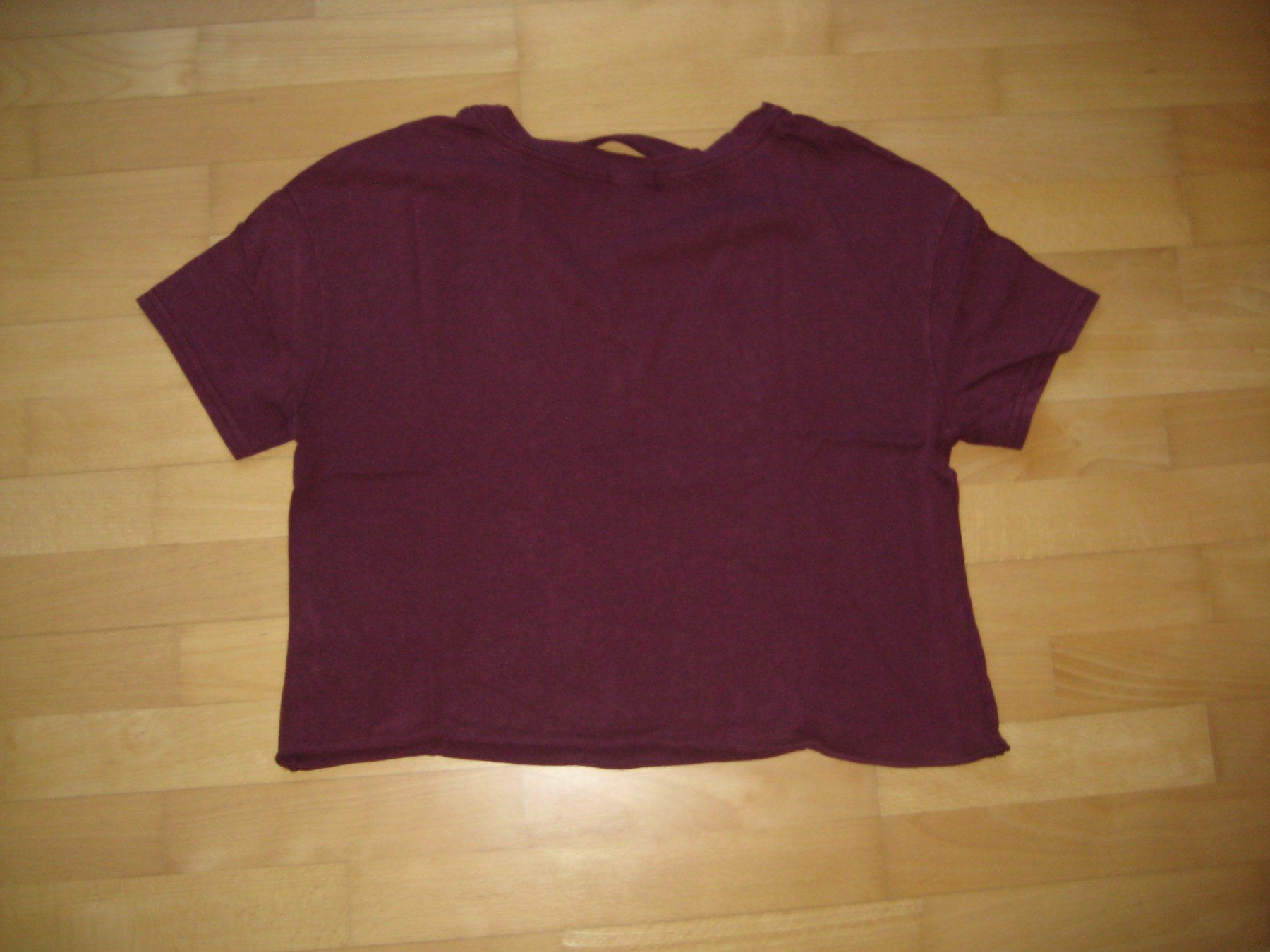 Camicette, T-shirt & Top: Tshirt bordo Grösse M – Usato da Dietlikon venduto da kue_6cd5 1