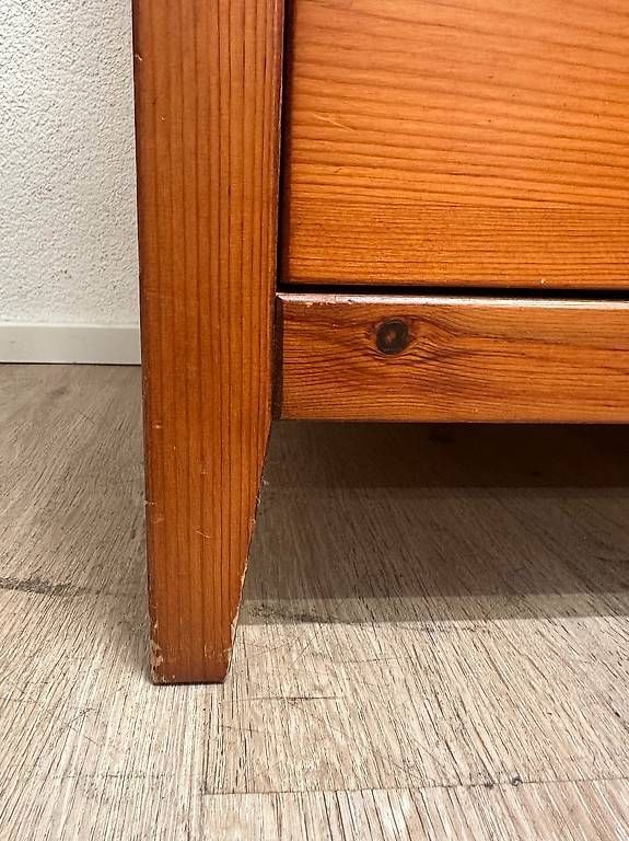 Cassettiere: Vintage Holzkommode mit 5 Schubladen – Usato da Obernau venduto da Arche_Noah_Brocki 4