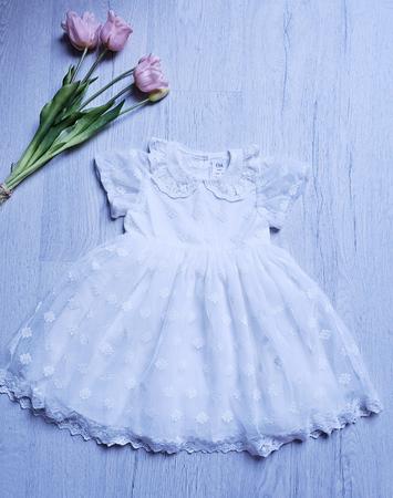 Neues, weisses Mädchenkleid, Gr. 104, 3-4 Jahre, festlich