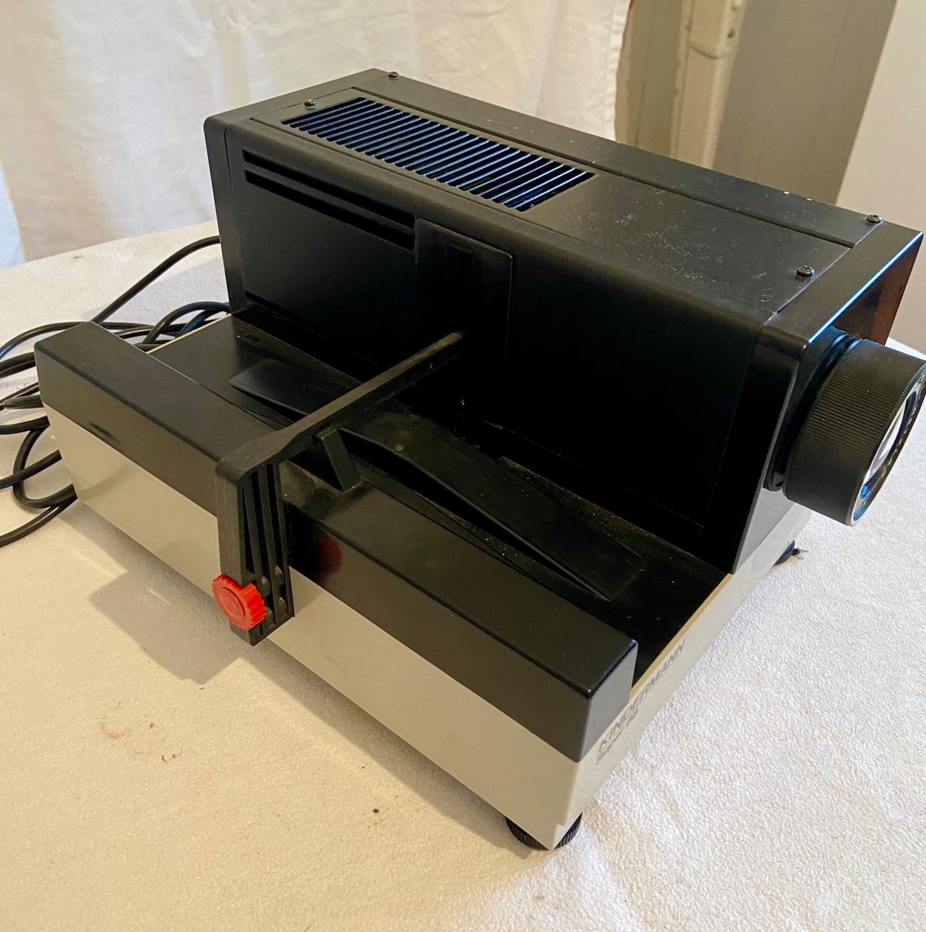 Pellicole: Kindermann Super 66 Diaprojektor – Usato da St. Gallen venduto da cibello 1