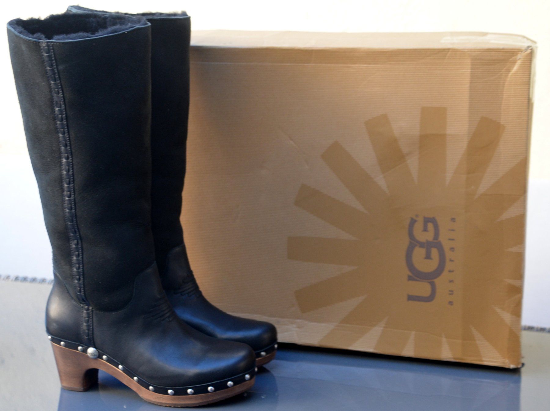 Ugg Scarpe da donna: Ugg Jemma Boots / bottes .42 – Nuovo e nell'imballaggio originale da Collonges venduto da arashee