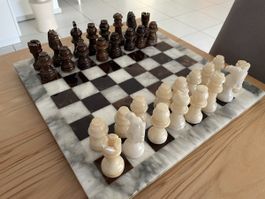 Schachbrett aus Marmor