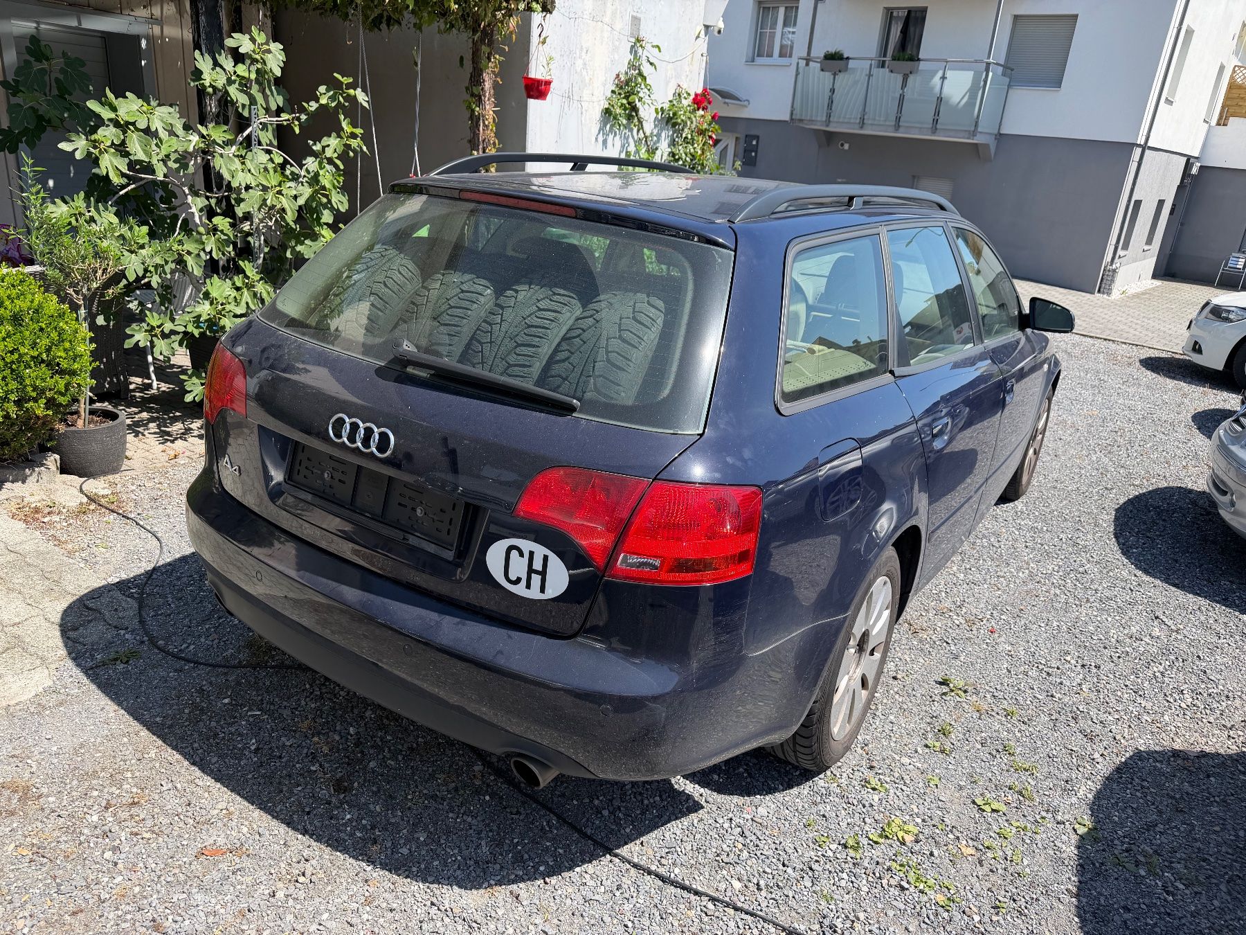 Audi Autos: AUDI A4 Avant 1.8 Turbo | Automat – D'occasion à Rebstein par Cache 3