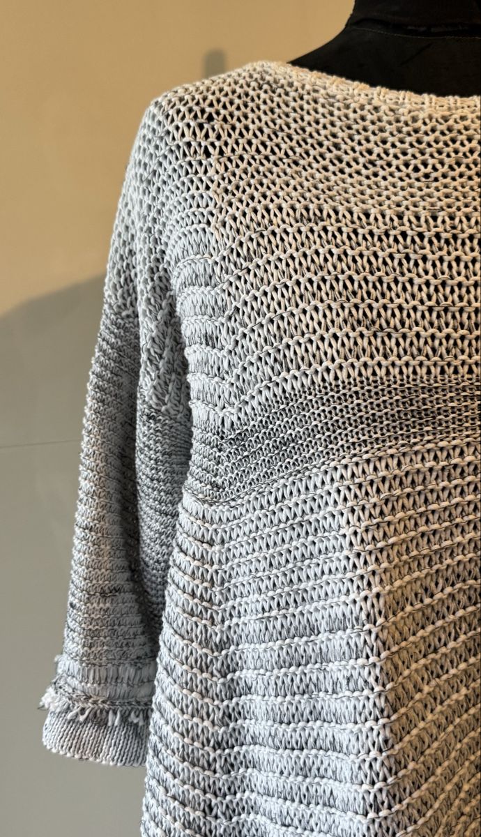 Pulls & Sweat-shirts: Pullover von transit, Grösse 5 – D'occasion à Chur par Lilo_Pulver 1