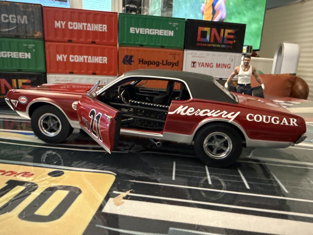 Mercury Modellautos: Mercury Cougar 1:18 Prunkstück – Neu (gemäss Beschreibung) aus Basel von Zomeg