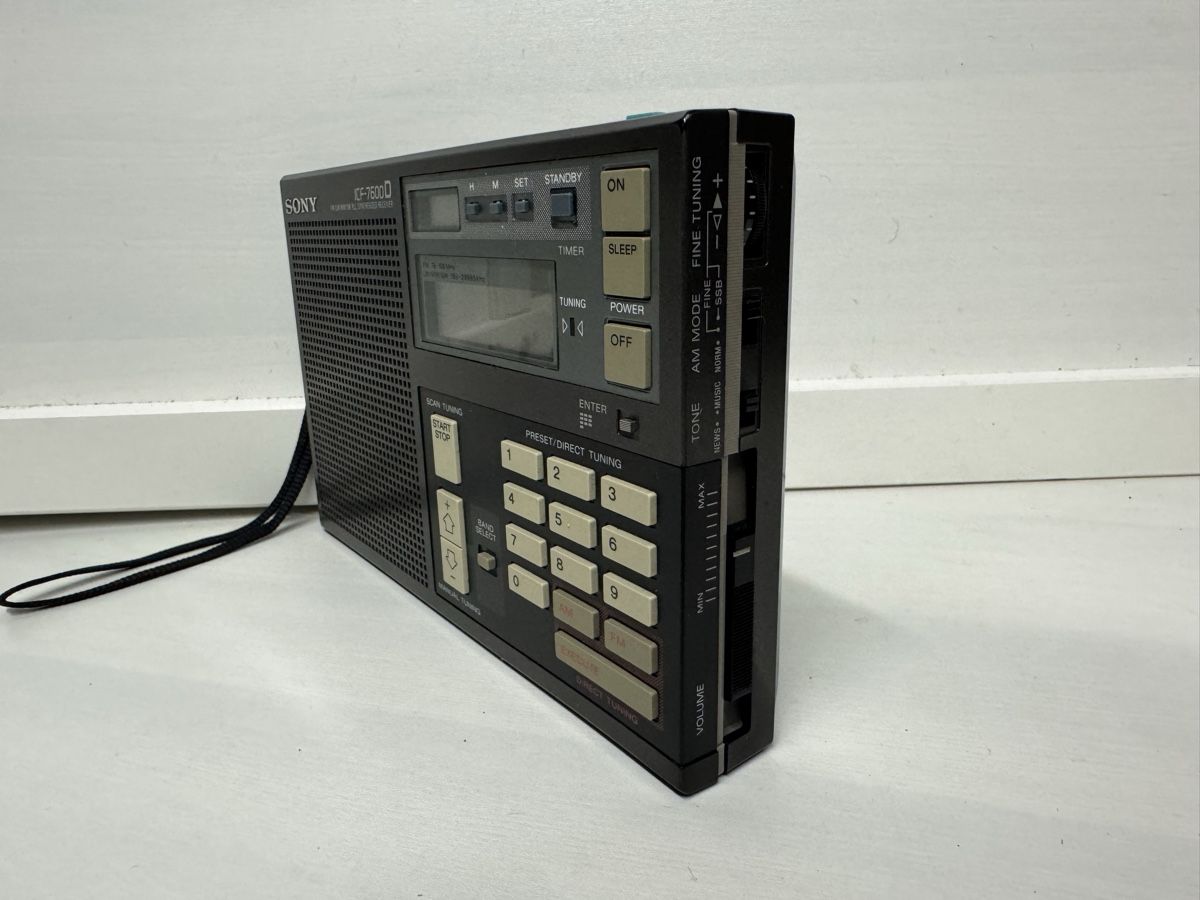 Sony Radios: Radio Sony ICF-7600D Vintage – Gebraucht aus Brügg BE von Goob 1