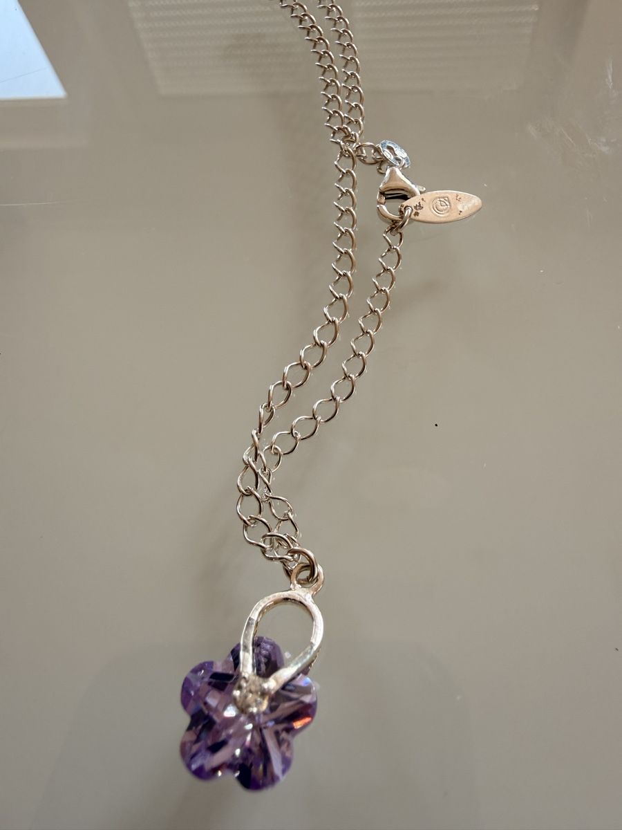 Catenine: Silber- Fusskette mit lila Blüte – Nuovo e nell'imballaggio originale da Ebikon venduto da Leonidas2 2