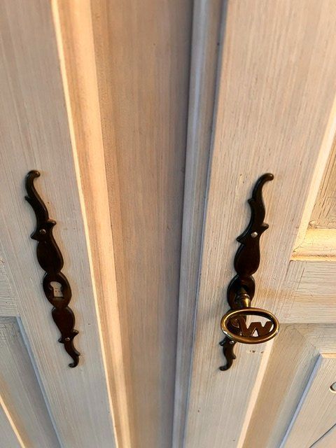 Armadi: Einzigartiger Dielenschrank / Bauernschrank – Usato da Walzenhausen venduto da Jana013 3