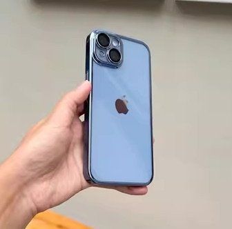 Covers & Schutzfolien: iPhone 15 (Plus) - Coque avec protection caméra verre+filtre – Neu und originalverpackt aus Morges von DigiAC 4