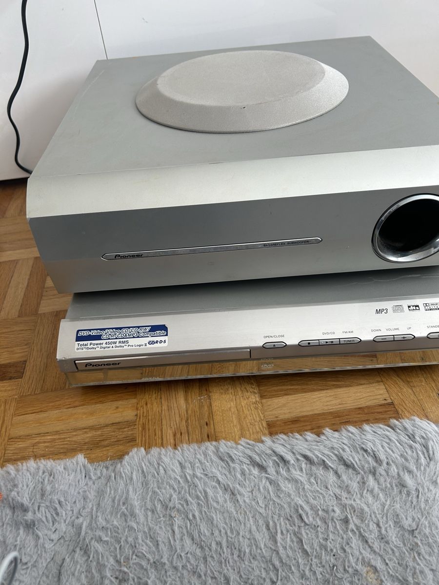 Pioneer Multimediaplayer & Streamer: Pioneer – Gebraucht aus Basel von Krisztina.na 1