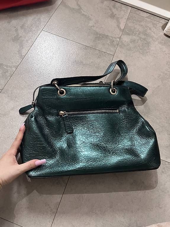 Taschen für Damen: guess handtasche  – Gebraucht aus Adligenswil von balboa5 3