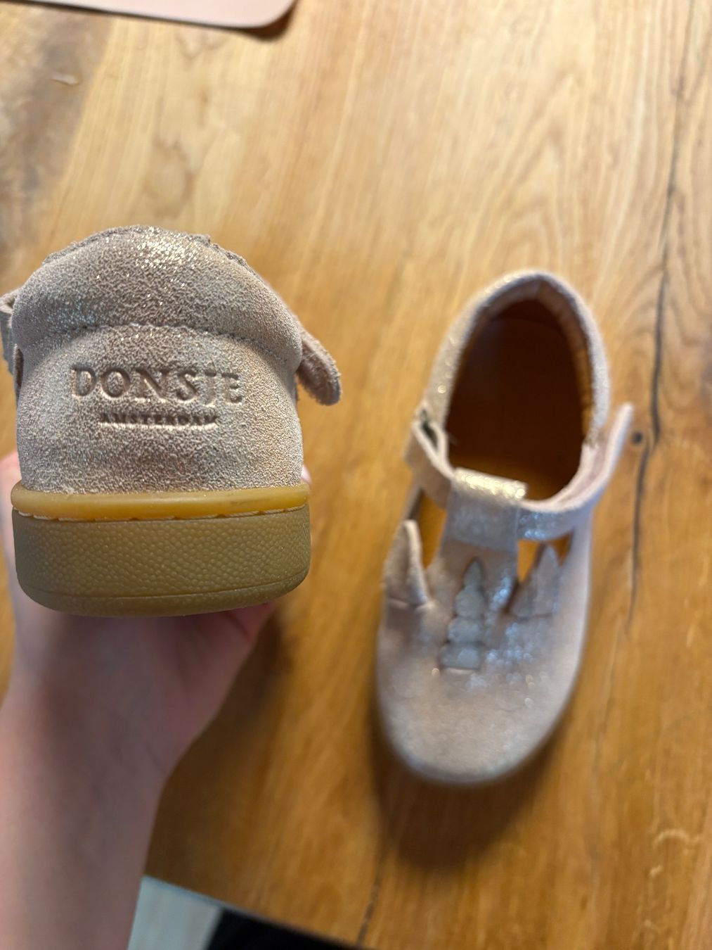 Schuhe für Mädchen: Donsje Mädchenschuhe Grösse 27 – Gebraucht aus Wil SG von naba10 1