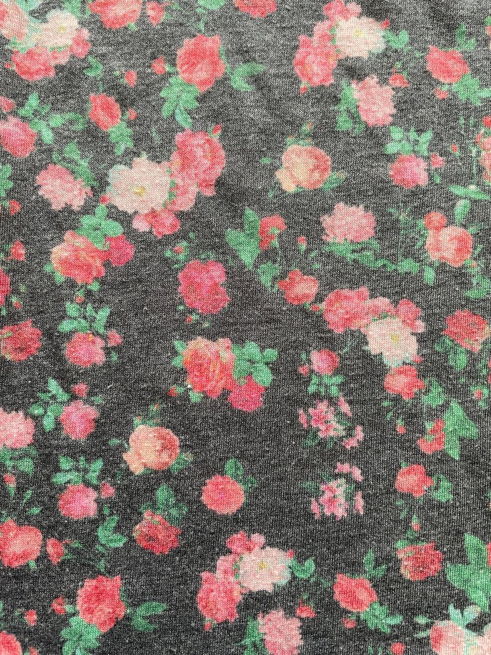 Pullover & Sweatshirts: Nur noch kurz: Pulli mit Blumenmuster, 3/4-Ärmel – Gebraucht aus Jona von Tr3s 1
