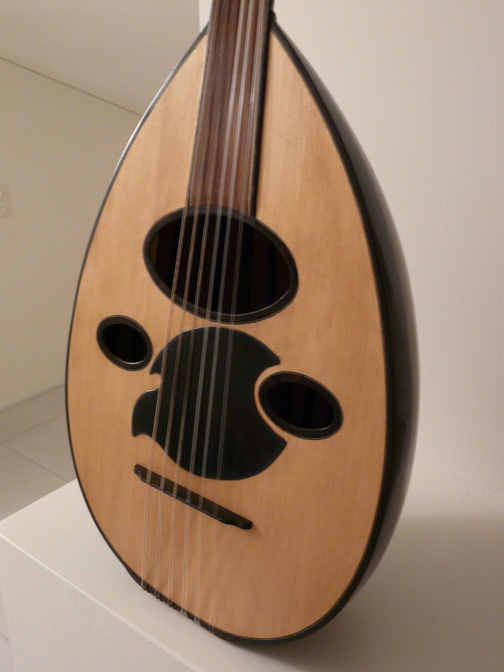 Musikinstrumente: OUD – Gebraucht aus Cadenazzo von Clarico 2