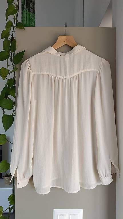 Blusen: H&M Bluse weiss Gr. 36 – Gebraucht aus Solothurn von Claudiaf11 3