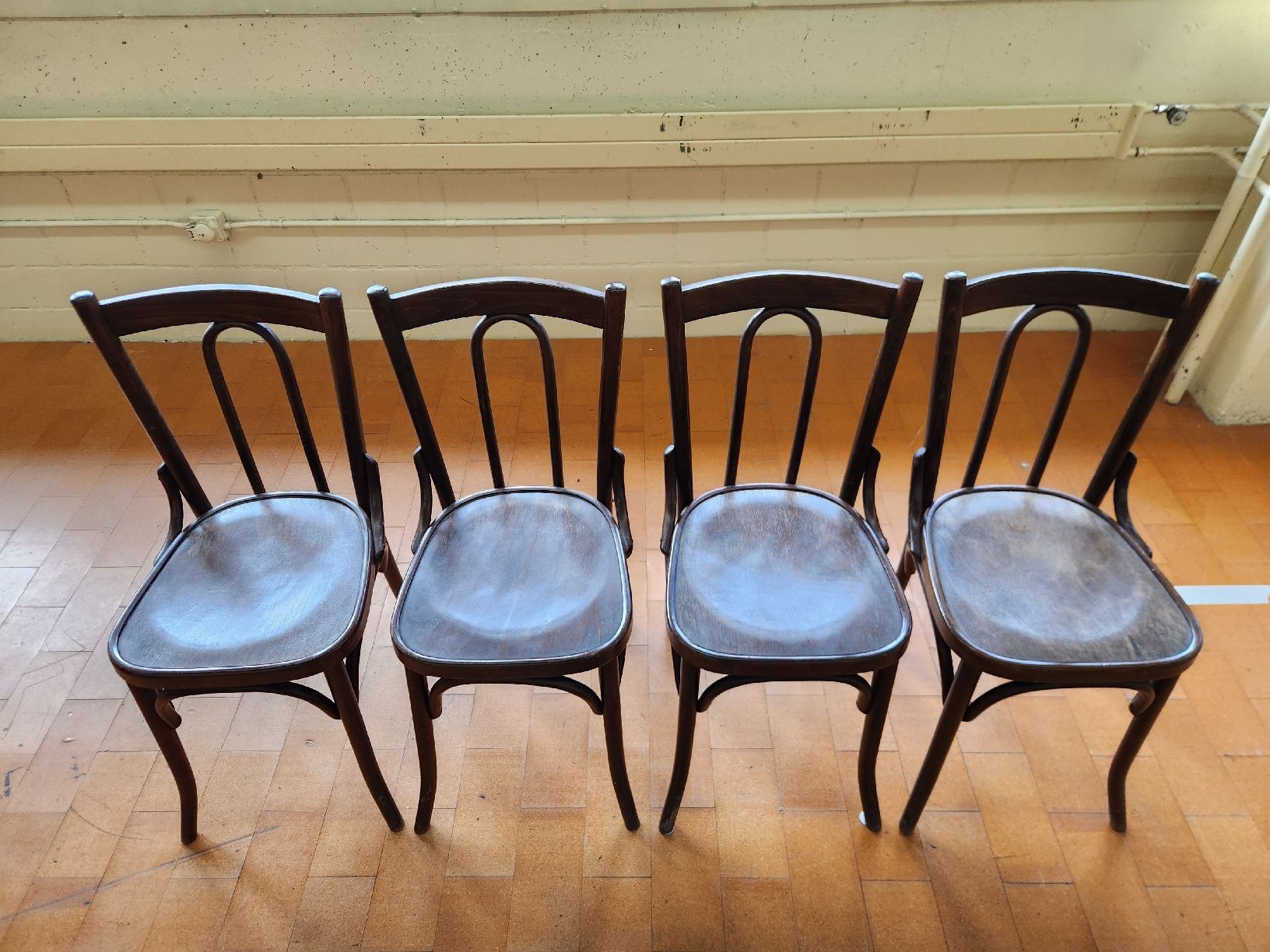 Horgen Glarus Sedie: Vintage Bistrostühle Horgenglarus – Usato da Lichtensteig venduto da Polsterwerk 6