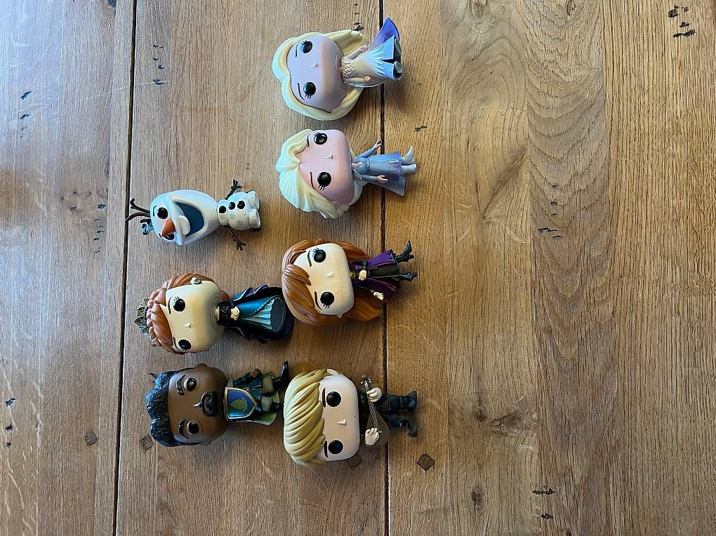 Jouets: Figurines POP: Reine des Neiges – D'occasion à Salins par fec_8tq9 3