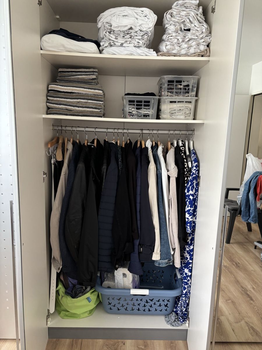 Schränke: 7-türiger Kleiderschrank – Gebraucht aus Adliswil von edpa 4