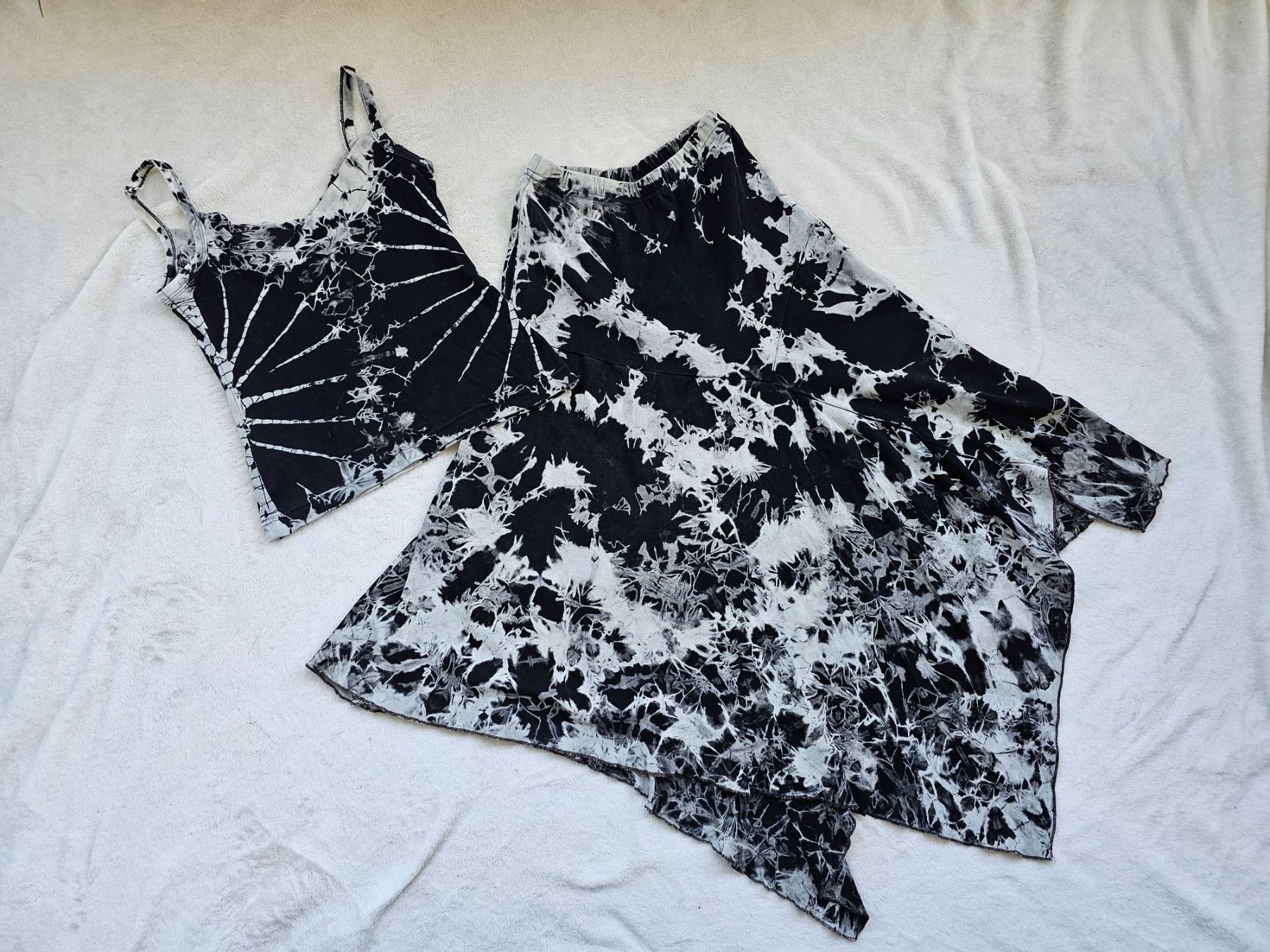 Vestiti & Gonne: Ensemble batik tie-dye gris noir  13-14 ans – Nuovo (secondo la descrizione) da Gland venduto da Vee_0