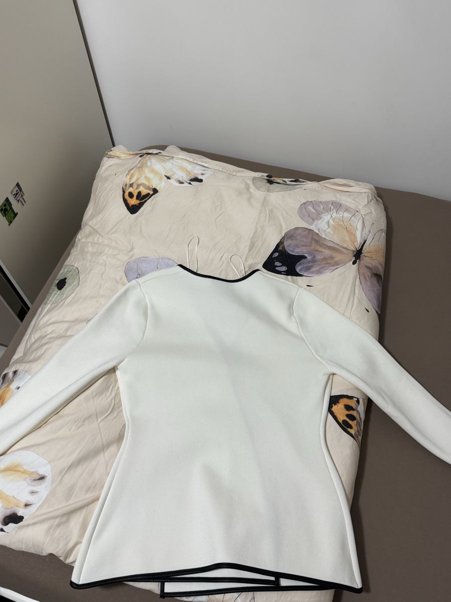 Zara Blusen: Oberteil – Gebraucht aus Tagelswangen von Isa036 2